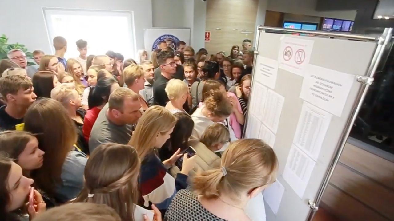 Do Ilu Liceów Można Składać Papiery 2019 Rekrutacja do liceów 2019: problemy z rekrutacją w Olsztynie. Zabrakło