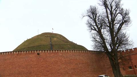 Kopiec Kościuszki przechyla się i osuwa. Remont będzie kosztować nawet 20 milionów złotych