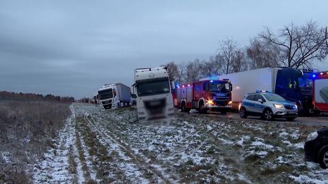 Po karambolu na A4 kierowcy nie utworzyli korytarza życia. "Czas dojazdu się wydłużył o około 20 minut"