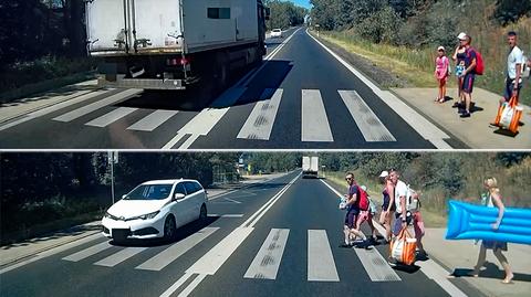 Autobus staną przed pasami, kierowcy zaczęli wyprzedzać. "Mrozi krew w żyłach"