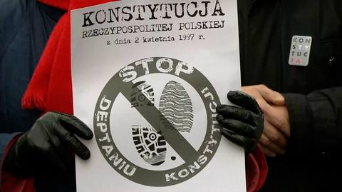 09.03.2018 | KOD od dwóch lat protestuje pod kancelarią premiera