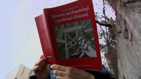 05.03.2021 | "Bulwersujący przekaz", "bardzo szkodliwy tekst". Kontrowersje wokół podręcznika dla studentów psychologii