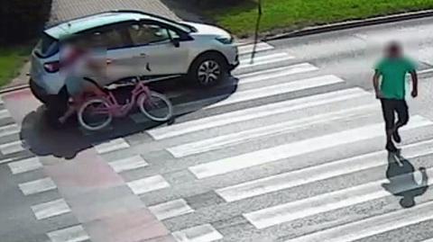 Nie zatrzymał się przed pasami, potrącił dziecko na rowerze. Policja publikuje nagranie