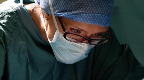 04.07.2022 | Kobiety dyskryminowane w szpitalach. "Raz koledzy odwołali mi operację"