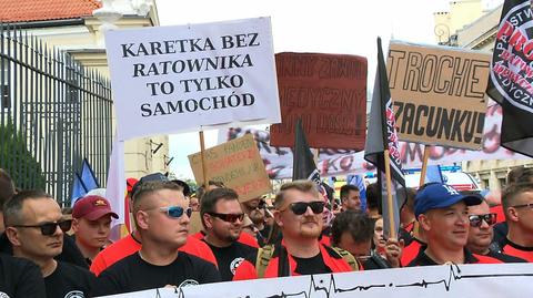 30.06.2021 | "Ministerstwo tak naprawdę napluło nam w twarz". Ratownicy medyczni walczą o swoje prawa