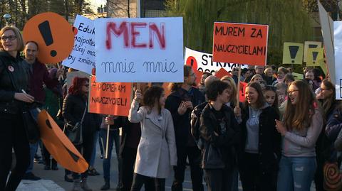 Pat na linii rząd-nauczyciele. "Zachęcamy, żeby protest przerwać"