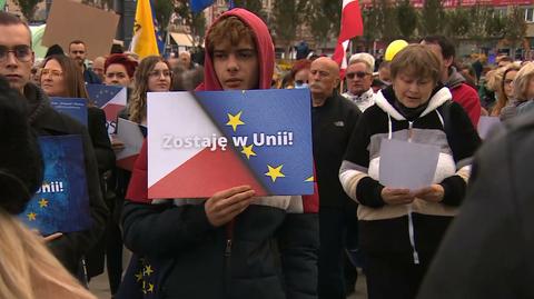 "Nasza przyszłość jest na szali, więc musimy o nią walczyć". Głos młodych wybrzmiał na protestach