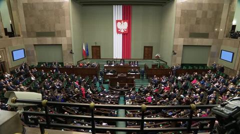 Rządzący twierdzą, że PiS wykorzystuje sprawę Wąsika i Kamińskiego do zdestabilizowania ich pracy