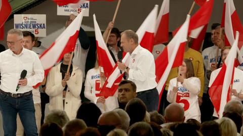 "Kobiety na wybory". Donald Tusk w Łodzi mówił o sprawach ważnych dla kobiet