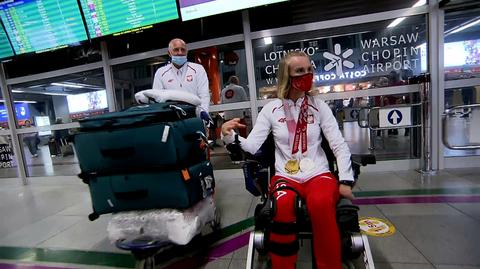04.09.2021 | Polscy paraolimpijczycy mają co świętować. Róża Kozakowska wróciła do Polski z dwoma medalami