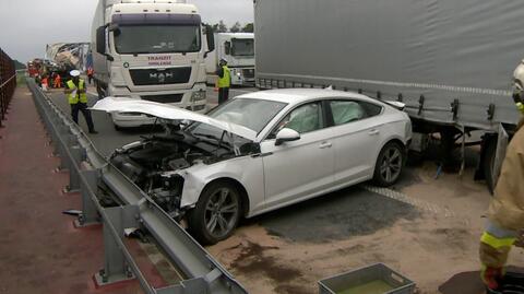 Jazda pod prąd, na zderzaku, zatrzymanie się na autostradzie. Wielu kierowcom brakuje wyobraźni