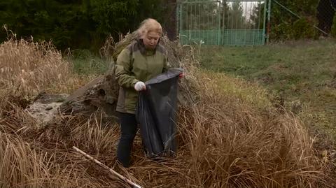 Wielkie sprzątanie w Biebrzańskim Parku Narodowym. Wolontariusze wyławiają śmieci