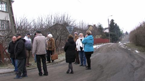 Na utwardzenie drogi czekają 30 lat. Urzędnicy: nie ma pieniędzy