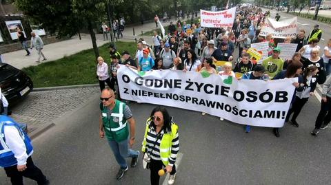 Niepełnosprawni protestowali w Warszawie