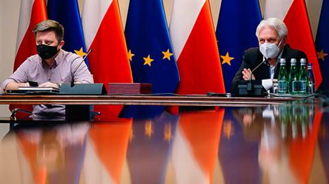 Eksperci rezygnują z doradzania rządowi, kiedy na horyzoncie jest widmo piątej fali