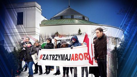 30.11.2017 | "To barbarzyństwo w majestacie prawa". Projekt zaostrzający prawo aborcyjne trafił do Sejmu