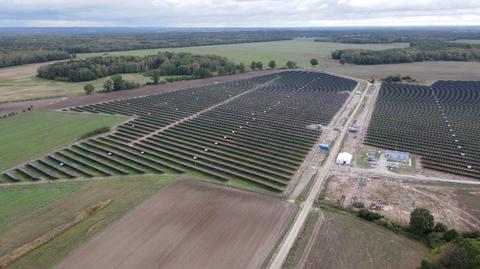 04.10.2022 | Farma fotowoltaiczna pod Braniewem już działa. Może wyprodukować prąd dla średniej wielkości miasta