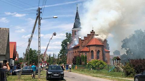 20.06.2019 | Pożar kościoła w Lutolu Suchym. Nikt nie ucierpiał