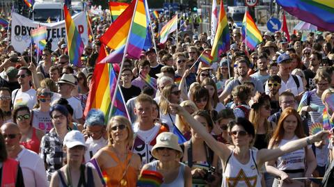 09.06.2018 | Po raz 18. tęczowy tłum domaga się tolerancji. "Chcemy być równi"