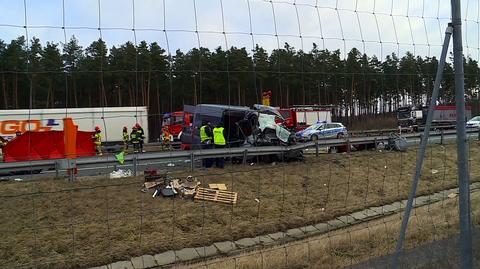 22.02.2022 | Wypadek na A4. Bus zderzył się z ciężarówką. Cztery osoby nie żyją