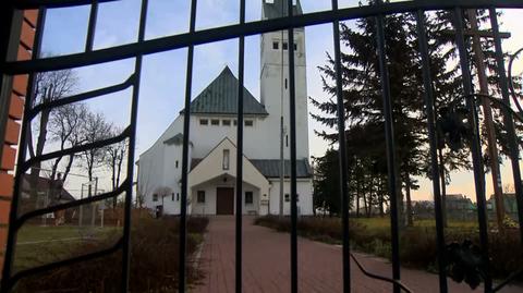 "Szacun" dla hojnych, inni to "skąpcy" i "kpiarze". Ksiądz przeprasza