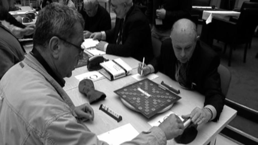 Turniej Scrabble upamiętniający Grzegorza Miecugowa. "Dla nas był kolegą o przezwisku Gumowiec"