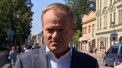 03.08.2022 | Zimą będziemy marznąć. Tusk: lepiej mieć kogoś, kto potrafi zapewnić ciepłą wodę w kranie