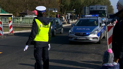 Pięć tysięcy funkcjonariuszy na drogach. Trwa akcja "Znicz"