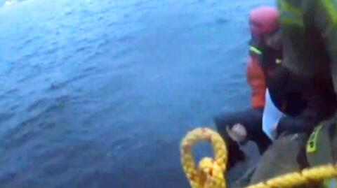 Bez wahania rzucił się na pomoc. Policjant uratował tonącego mężczyznę w Gdyni