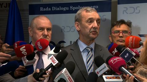 Rozmowy związkowców z rządem. ZNP: za strajkiem jest 85-90 procent nauczycieli