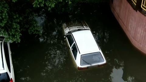 01.07.2021 | Szczecin zalany po ulewie. "Opad był tak duży, że po prostu kanalizacja nie odbierała"