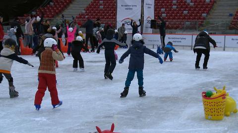 Lodowisko, curling i liczne atrakcje. W Warszawie ruszył Zimowy Narodowy