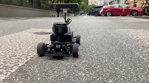 Autonomiczny pojazd na ulicach stolicy. Wynalazek studentów Politechniki Warszawskiej