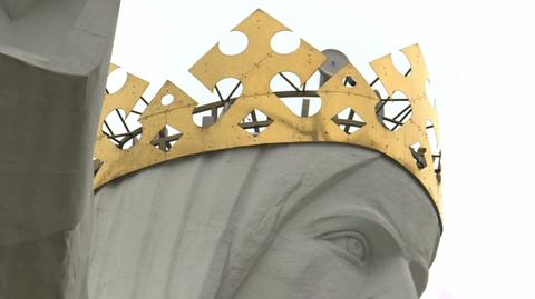 24.04.2018 | Świebodziński Jezus w koronie z antenami. "Może chrystianizacja będzie miała większy zasięg?"