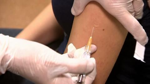 11.12.2020 | Do programu szczepień przeciw COVID-19 zgłosiło się mniej punktów, niż oczekiwał rząd