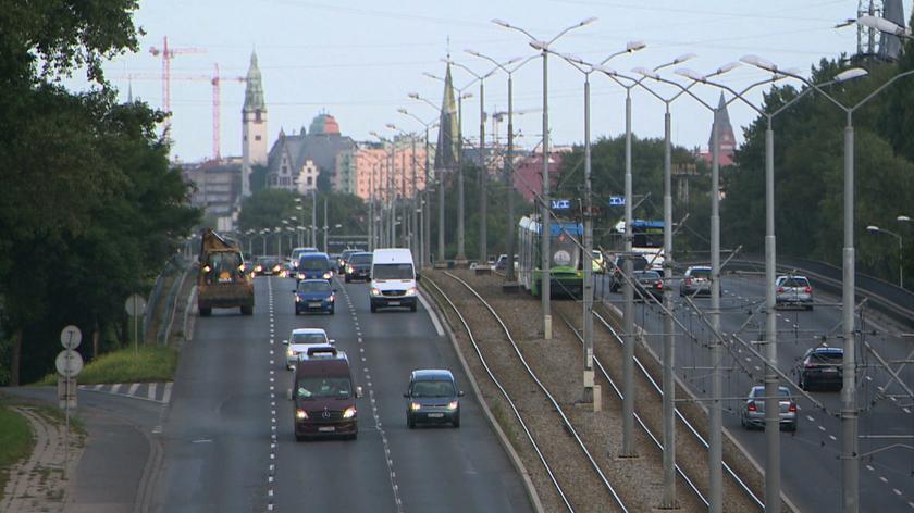 Szczecińska policja mówi "stop" miłośnikom lewego pasa. Wystawiono 91 mandatów