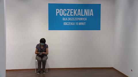 Przybywa osób zaszczepionych w Polsce, ale wolno. Dr Grzesiowski ma propozycję