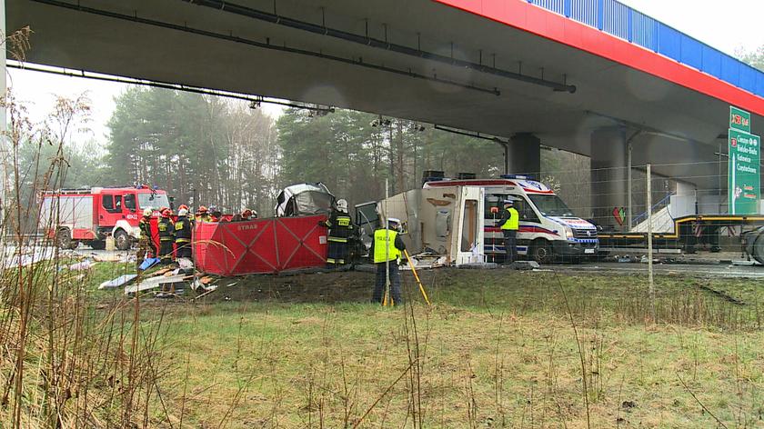 Karambol Na Trasie S1. Nie żyją Matka I Niemowlę