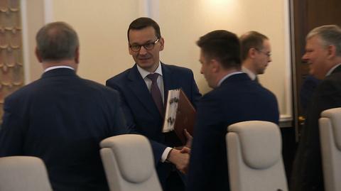 Morawiecki zaprasza na spotkanie, opozycja chce konkretów