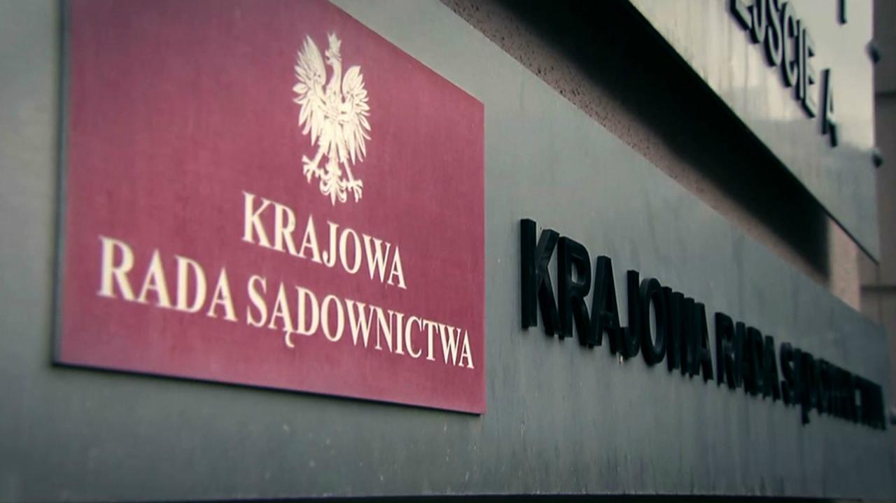 Neo-KRS pisze o Prusinowskim i wzywa prokuraturę do "podjęcia działań". "Uchwała strasząca Gargamela"
