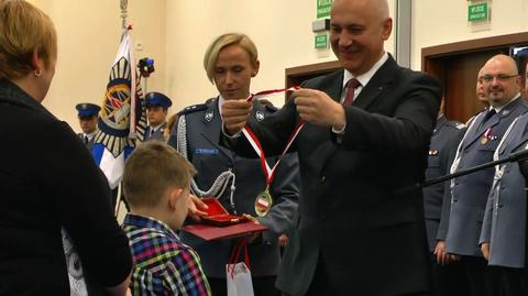 Ośmiolatek uratował sąsiadów. Dostał medal od ministra