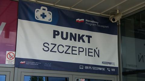 Eksperci prognozują, że czwarta fala zachorowań na COVID-19 może w Polsce wystąpić jesienią