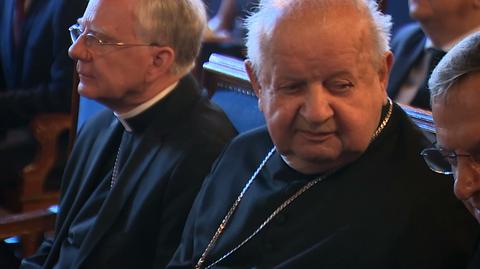 "Zniesławiające zarzuty". Kardynał Dziwisz wydał oświadczenie po reportażu "Don Stanislao"