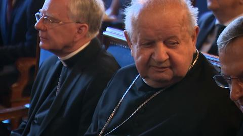 "Zniesławiające zarzuty". Kardynał Dziwisz wydał oświadczenie po reportażu "Don Stanislao"