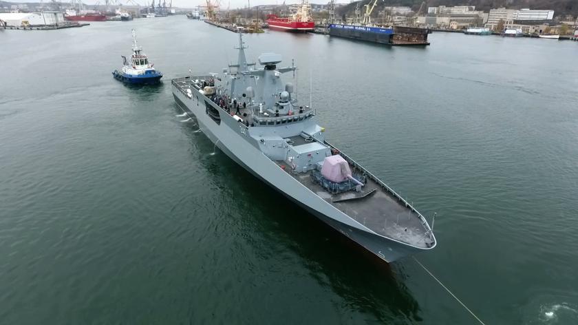 08.11.2019 | "Historyczna chwila". Po 18 latach Marynarka Wojenna odebrała okręt ORP Ślązak