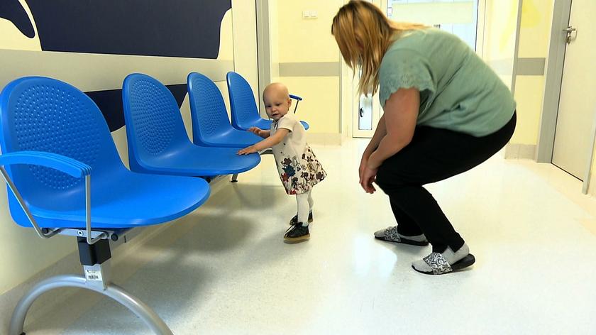 13.06.2020 | Zosi wszczepiono endoprotezę, kiedy nie umiała jeszcze chodzić. "Jedyny taki pacjent na świecie"