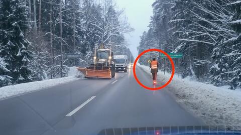 Jechała hulajnogą elektryczną po drodze krajowej. "Ogromne zagrożenie"