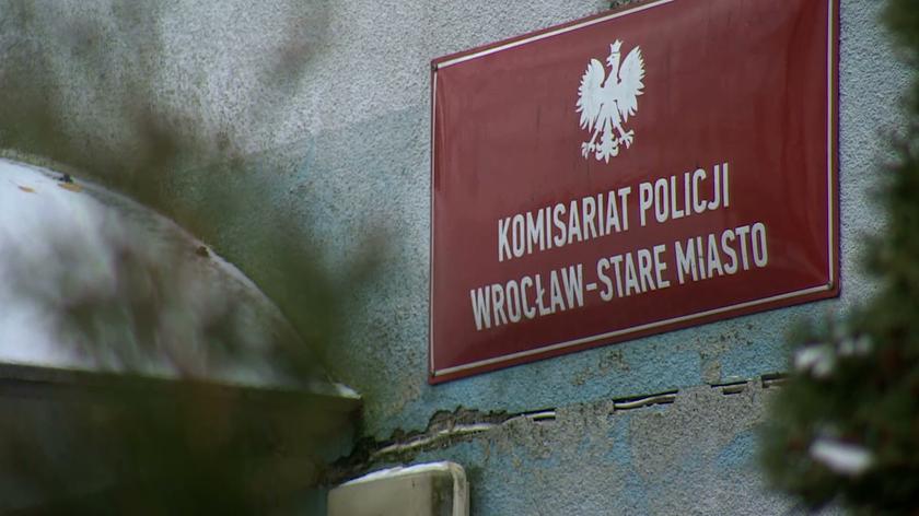 09.12.2021 | Z wrocławskiego komisariatu zniknęła teczka informatora. "Kompromitacja i wielka wtopa"