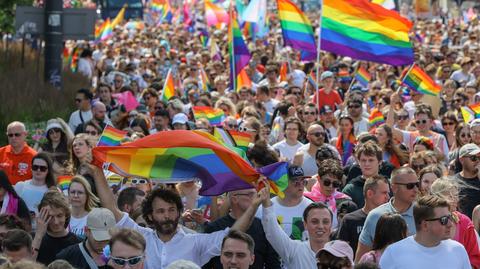 Ulicami Warszawy przeszła Parada Równości. Wybrzmiały apele o przyjęcie ustawy o związkach partnerskich 
