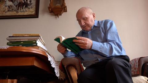 Józef Peruga ma 85 lat i właśnie przystąpił do matury. "Zdam, dobra. Nie zdam, też dobra"